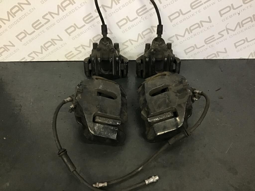 Remklauw set BMW 3-serie E90 M3 caliper usado en Menorca