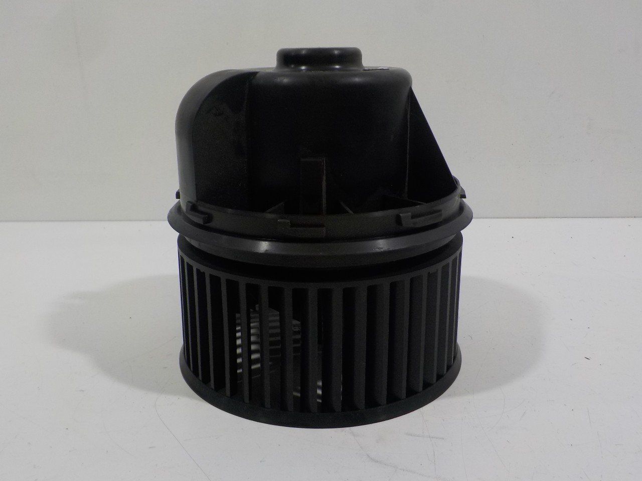 Kachel ventilator motor Volvo V40 heater engine booster usado en Menorca