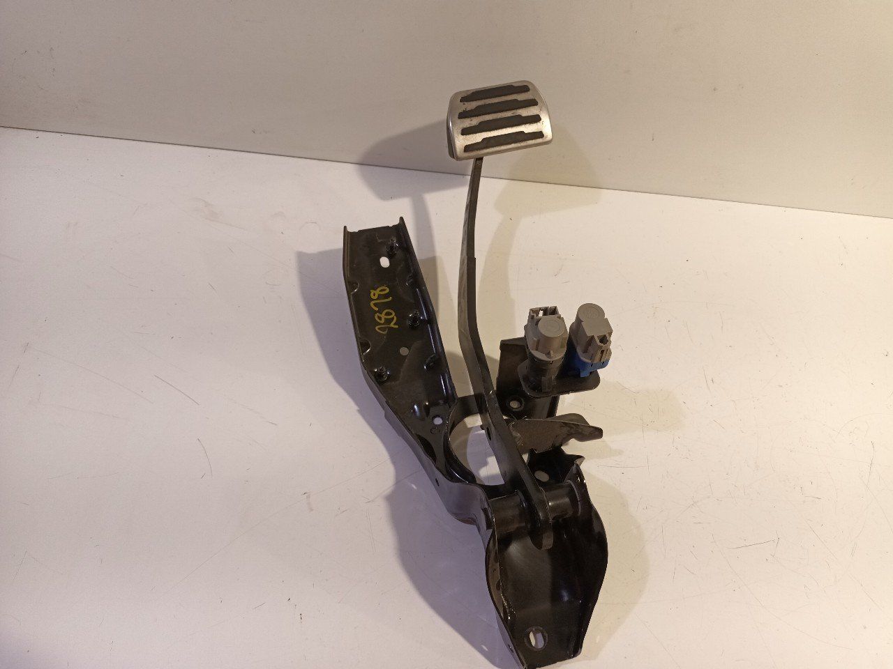 Rempedaal Land Rover Evoque brake pedal usado en Menorca
