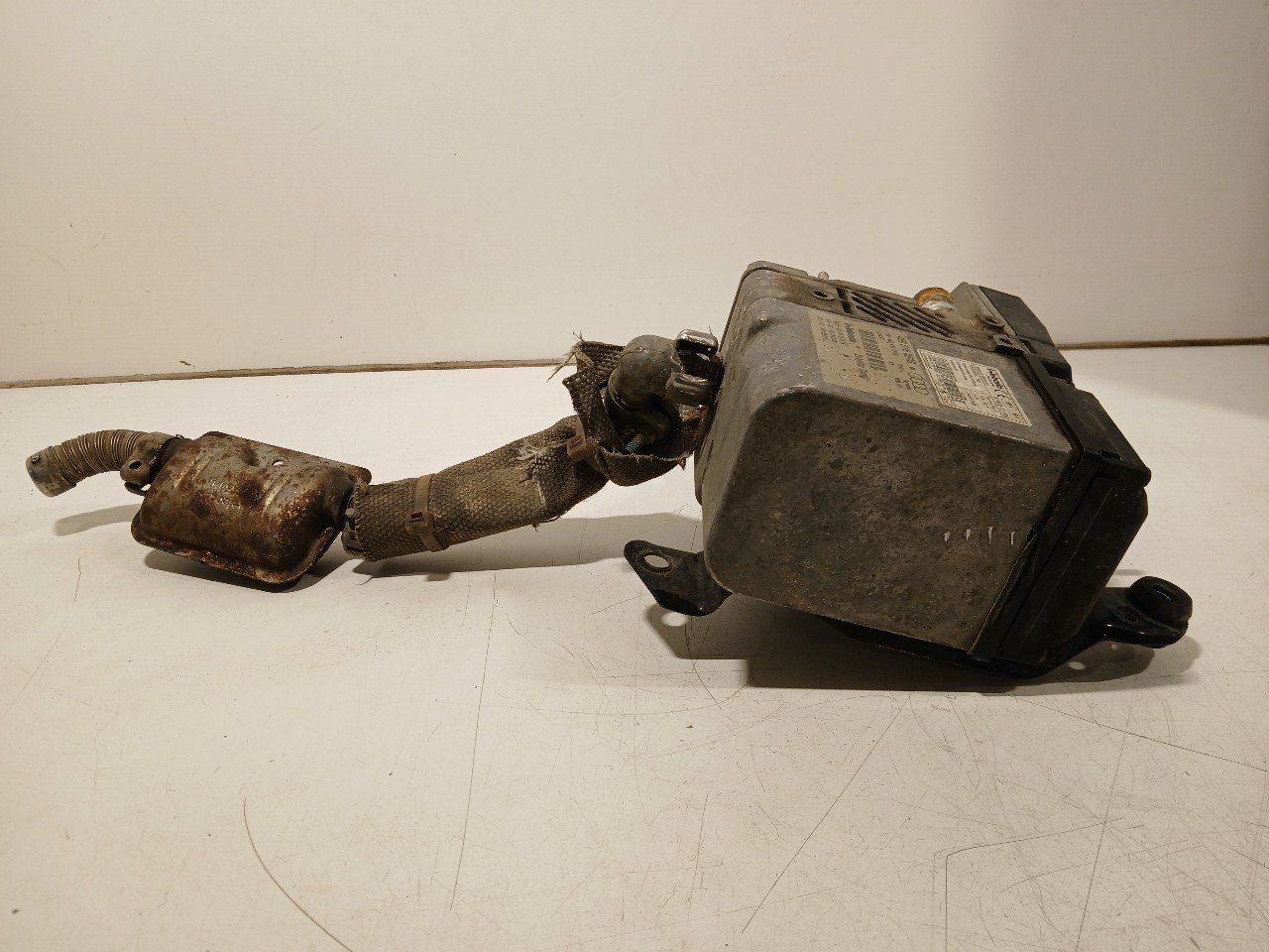 Standkachel Audi A8 block heater usado en Menorca