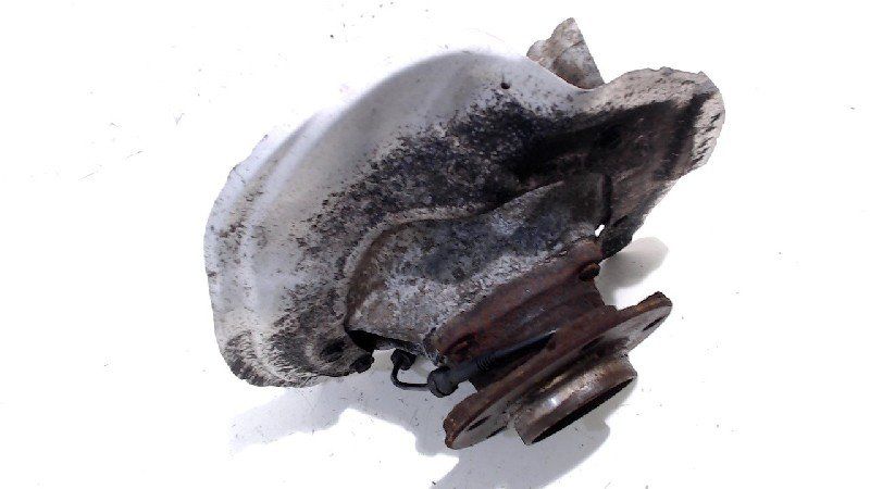 Wielnaaf rechts voor BMW 1 serie wheel hub usado en Menorca foto 3