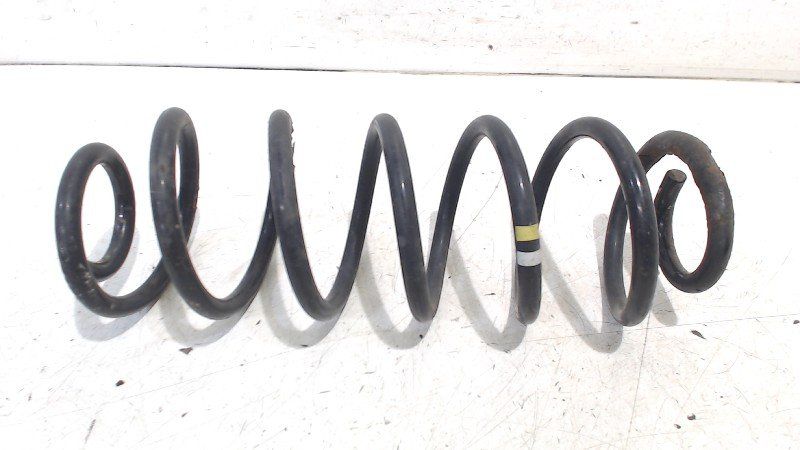 Spiraalveer achter links of rechts uitwisselbaar Volkswagen Golf spiral spring usado en Menorca foto 3