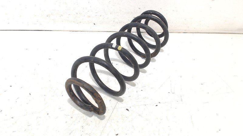 Spiraalveer achter links of rechts uitwisselbaar Volkswagen Golf spiral spring usado en Menorca foto 2