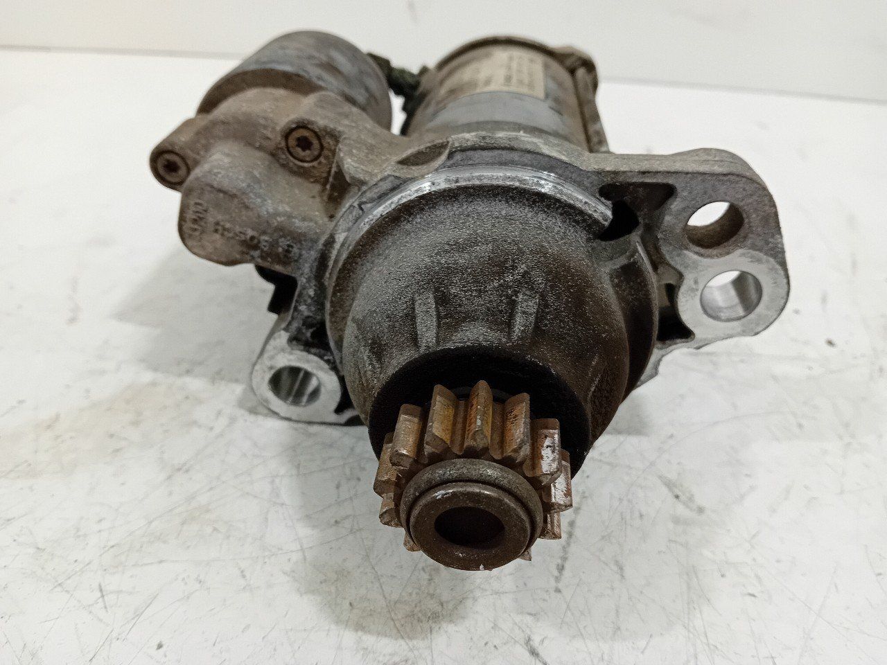 Startmotor Volkswagen Up starter motor usado en Menorca foto 2