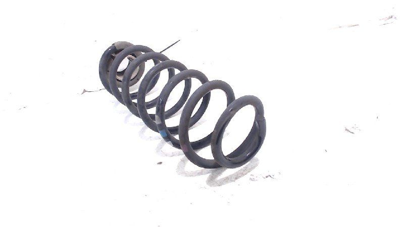 Spiraalveer achter links of rechts uitwisselbaar Peugeot 3008 spiral spring usado en Menorca foto 2