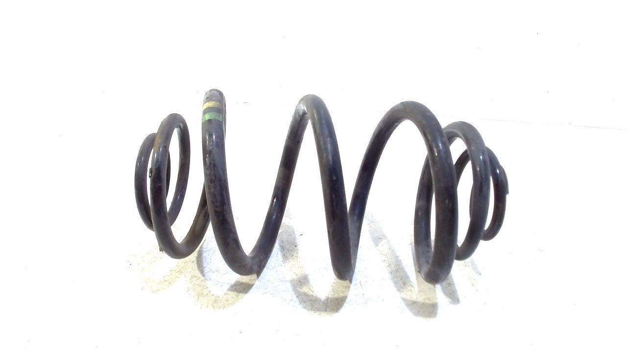 Spiraalveer achter links of rechts uitwisselbaar Opel Vivaro spiral spring usado en Menorca