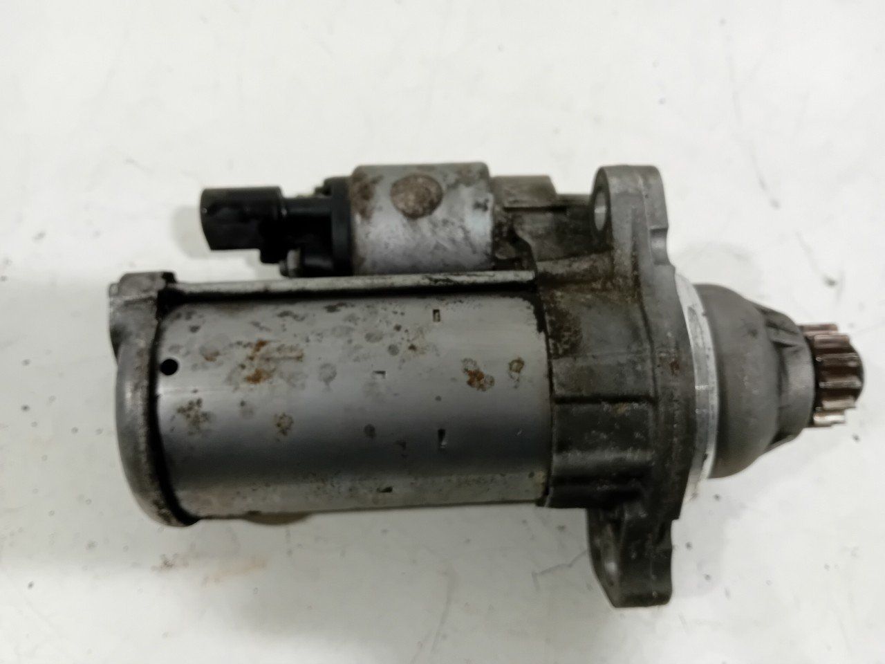Startmotor Seat Mii starter motor usado en Menorca foto 4