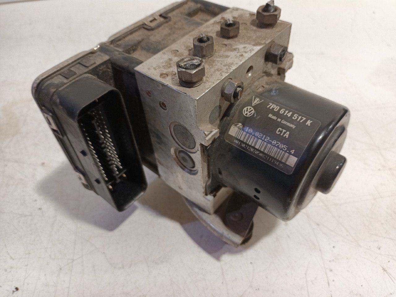 Abs pomp Porsche Cayenne abs pump usado en Menorca foto 4