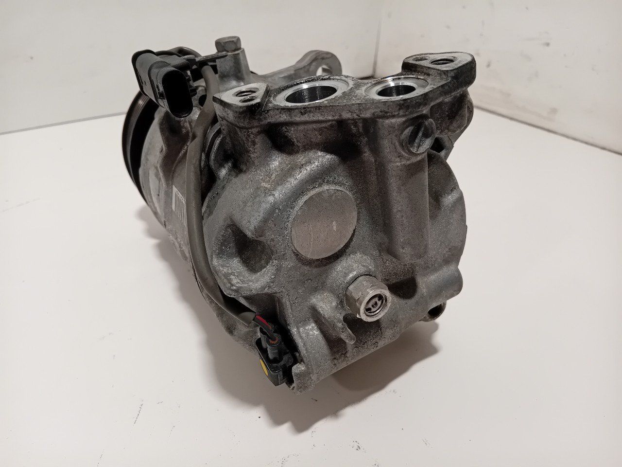 Airco pomp BMW 3 serie air conditioning pump air conditioning compressor usado en Menorca foto 4