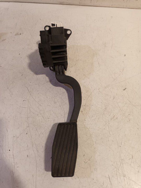 Gaspedaal Opel Adam gas pedal usado en Menorca