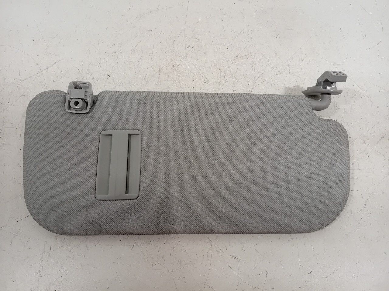 Zonneklep links Hyundai i10 sun visor single usado en Menorca foto 6