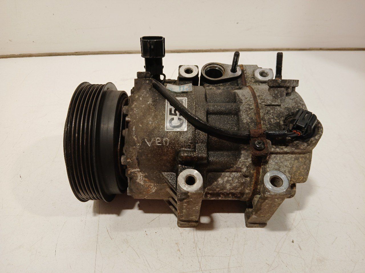 Airco pomp Hyundai iX 35 air conditioning pump air conditioning compressor usado en Menorca foto 5