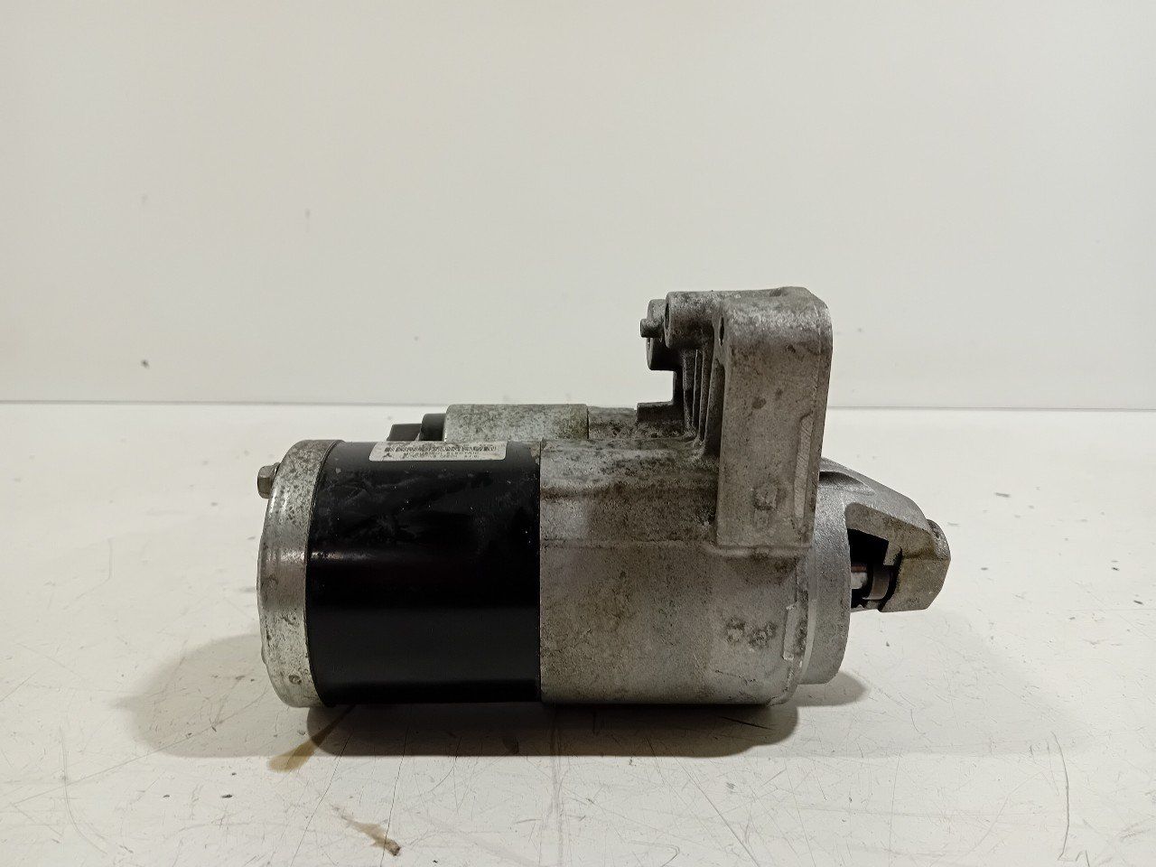 Startmotor Peugeot 5008 starter motor usado en Menorca foto 2