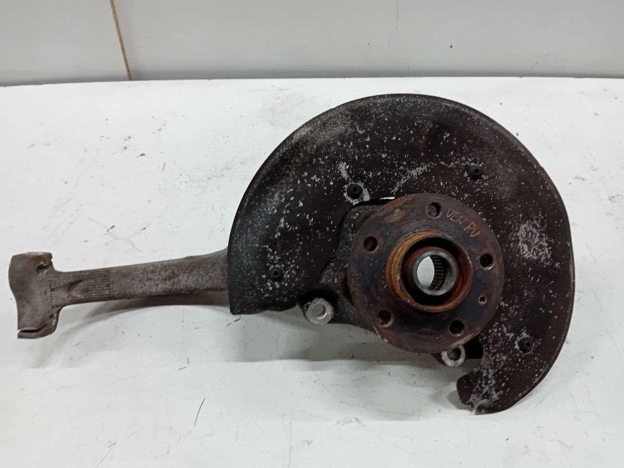 Wielnaaf rechts voor Audi A4 wheel hub usado en Menorca