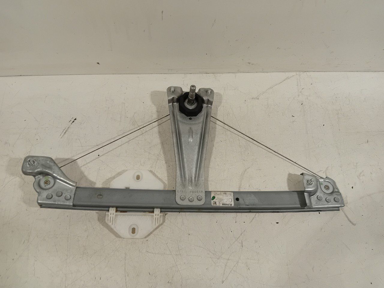 Raammechaniek rechts achter Dacia Sandero window mechanism usado en Menorca