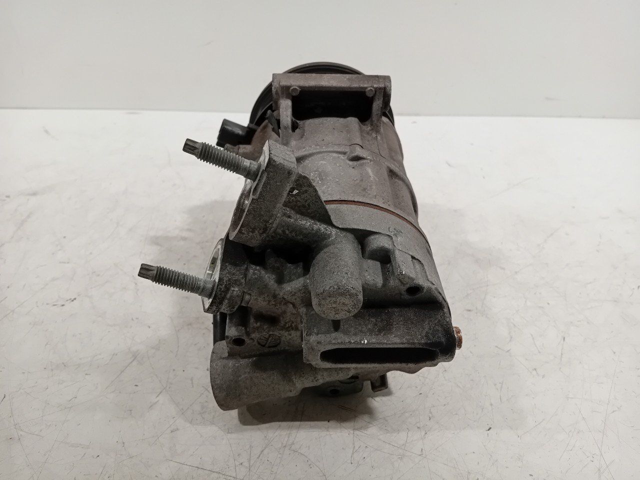 Airco pomp Ford Fiesta air conditioning pump air conditioning compressor usado en Menorca foto 6