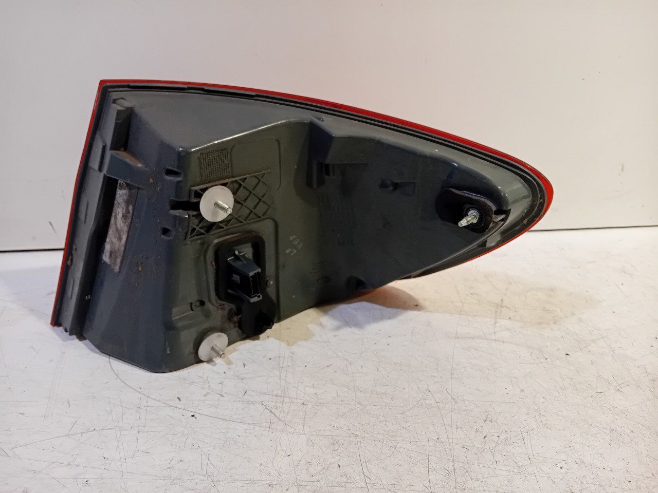 Achterlicht links buiten BMW 5 serie tail light single usado en Menorca foto 3