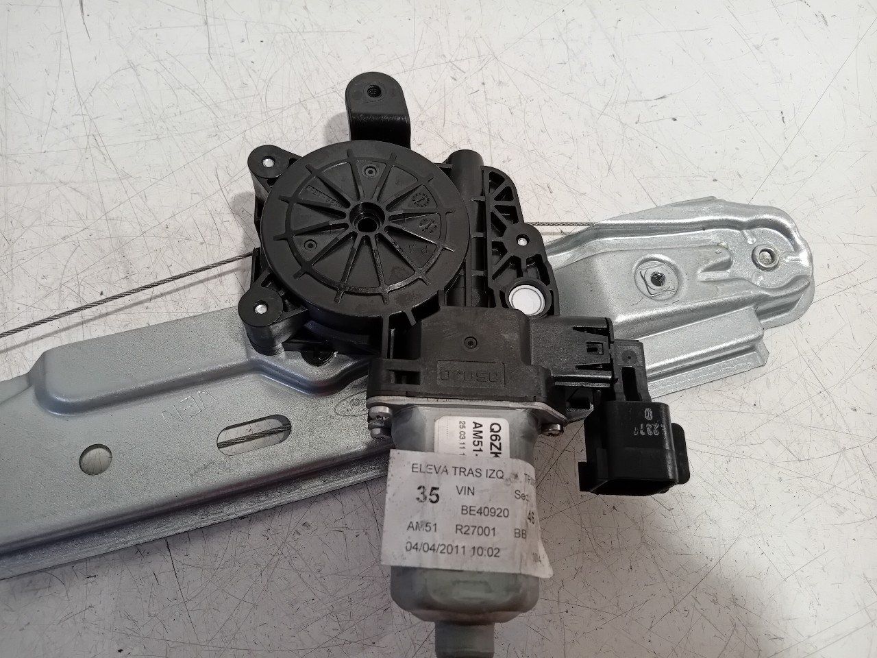 Raammechaniek elektrisch links achter Ford C-Max window mechanism usado en Menorca foto 2