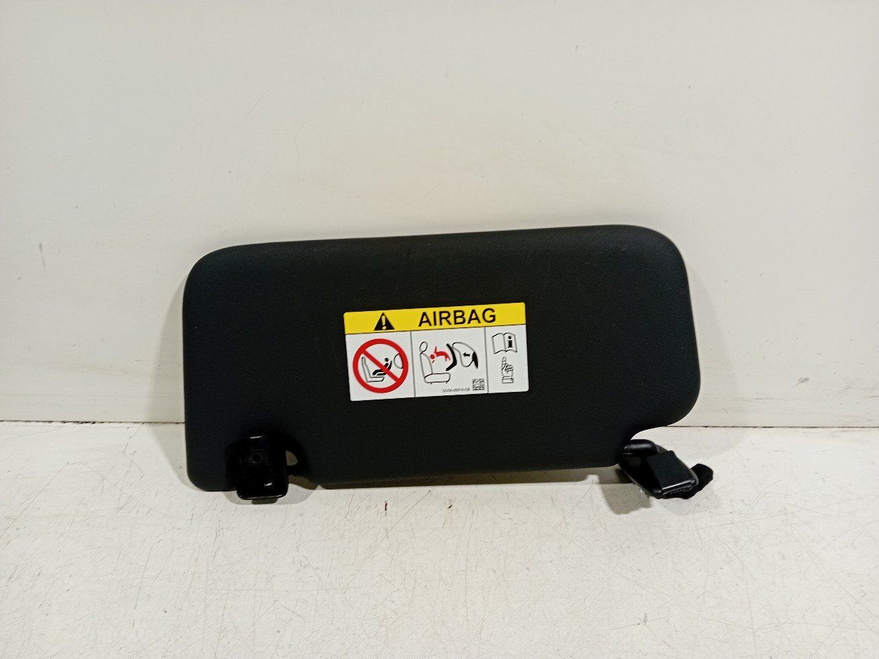 Zonneklep rechts Ford Puma sun visor single usado en Menorca