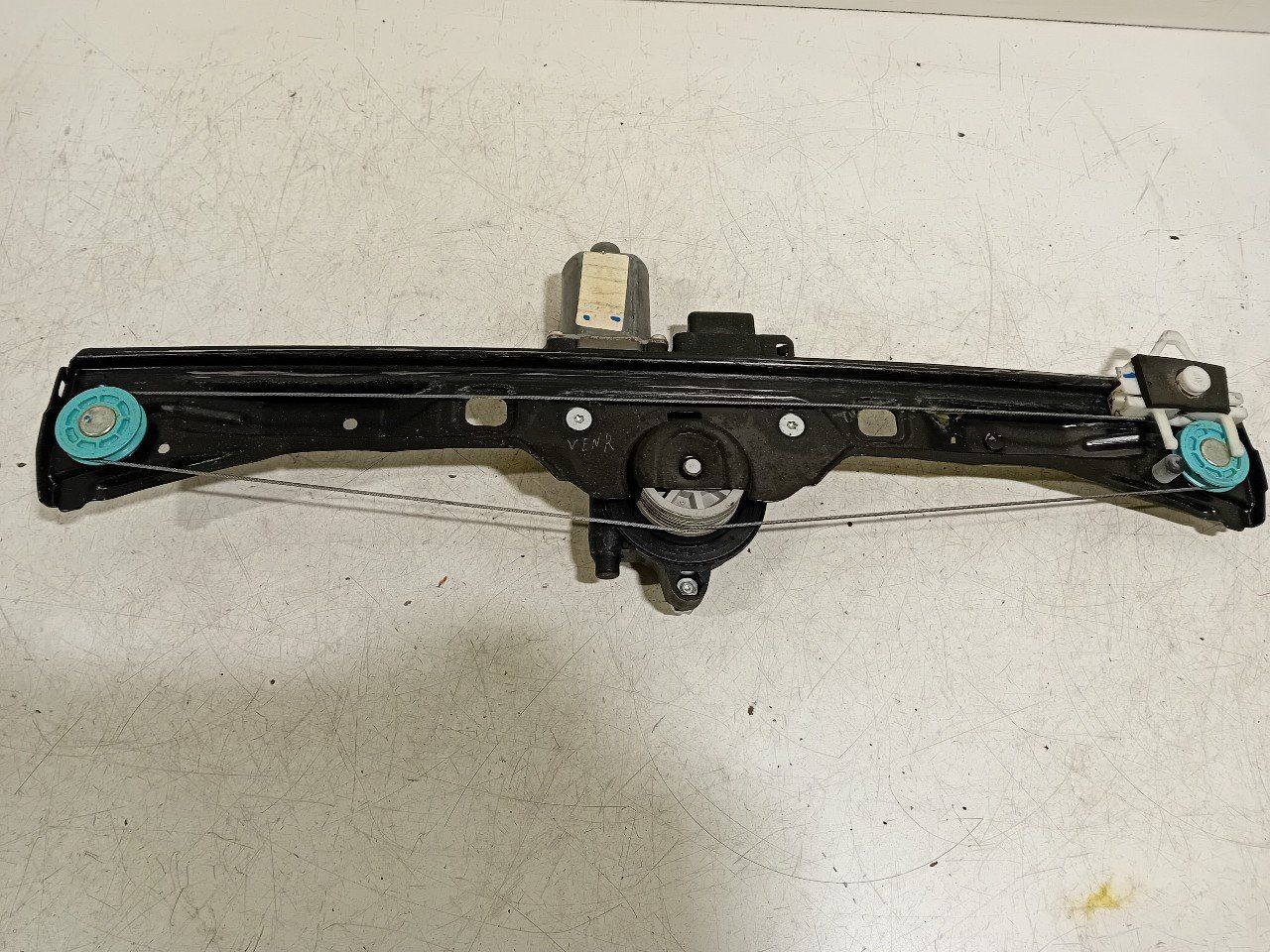 Raammechaniek elektrisch rechts voor Fiat Fiorino window mechanism usado en Menorca foto 3