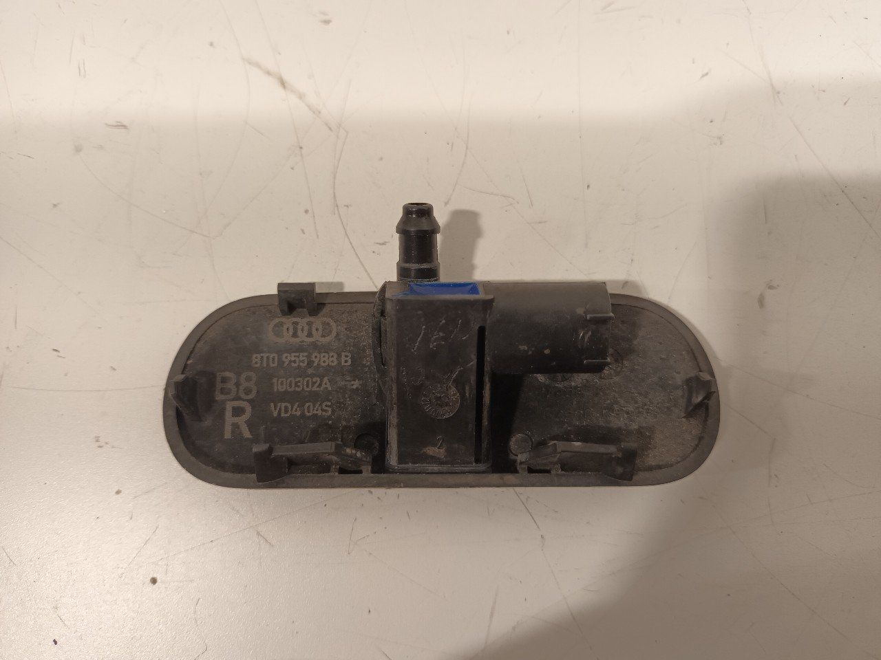 Koplampsproeier rechts Audi A5 headlight sprayer nozzle usado en Menorca