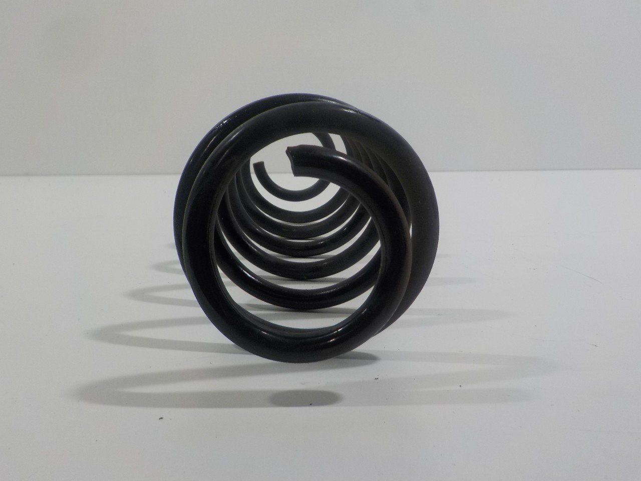 Spiraalveer achter links of rechts uitwisselbaar Opel Crossland spiral spring usado en Menorca foto 2