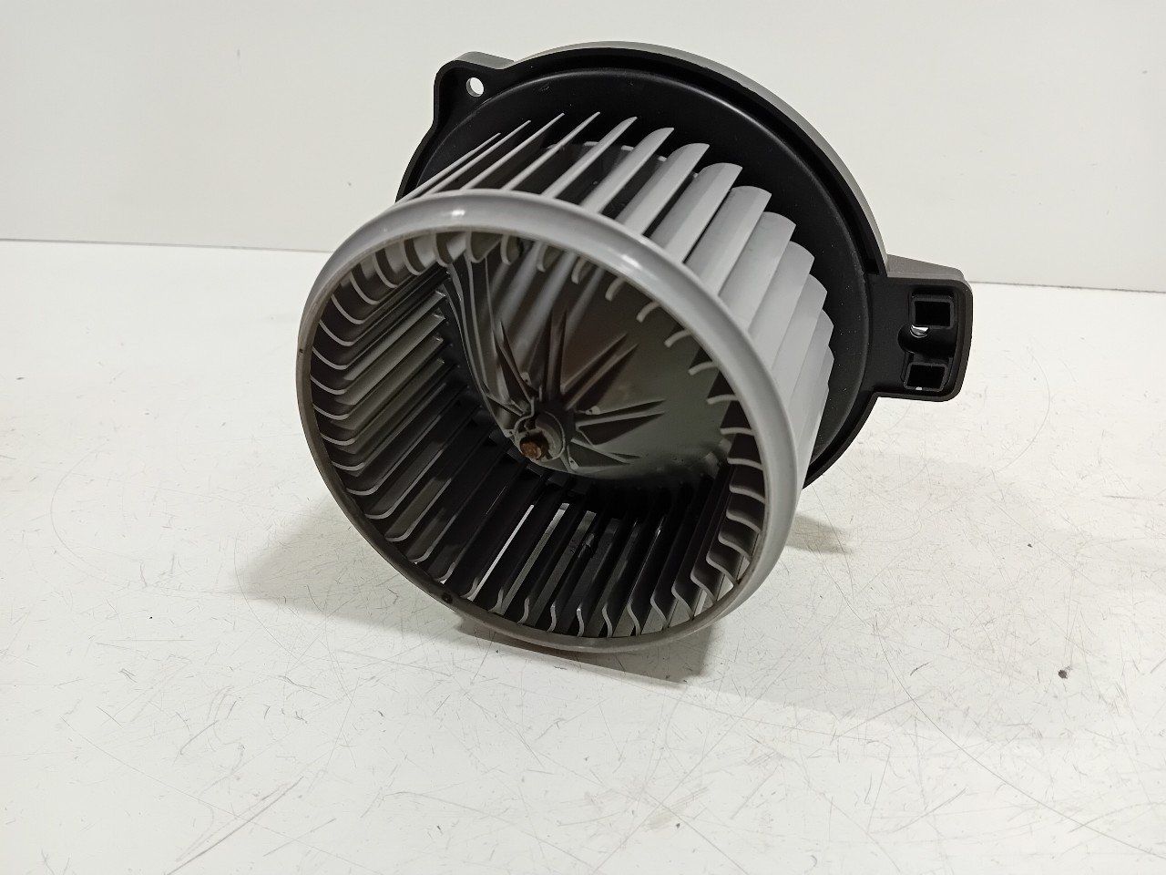 Kachel ventilator motor Kia Rio heater engine booster usado en Menorca foto 4