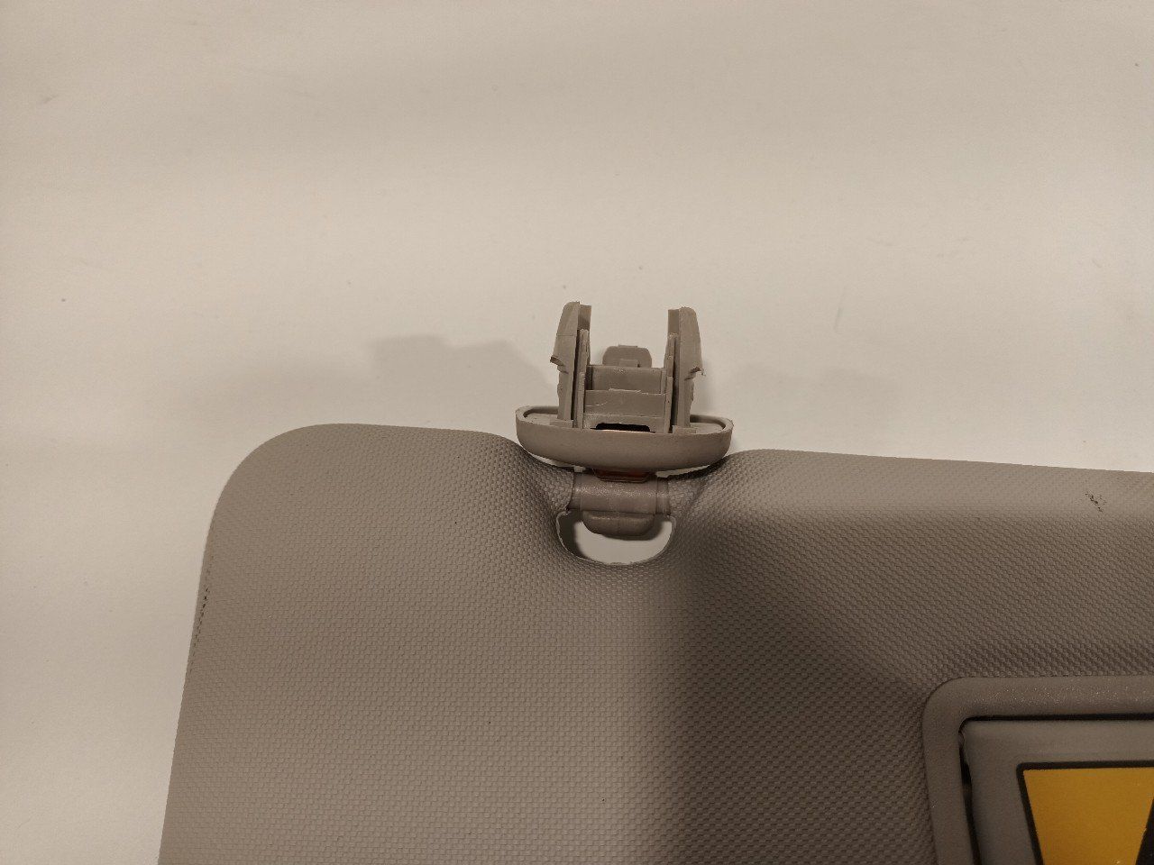 Zonneklep rechts Renault Clio sun visor single usado en Menorca foto 4