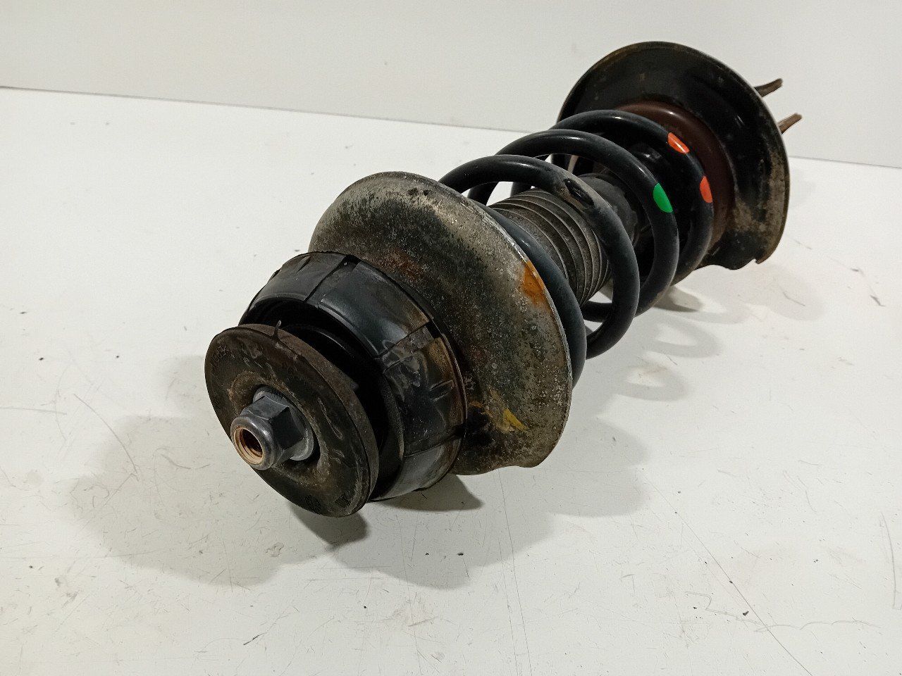 Veerpoot links voor Dacia Dokker strut complete single usado en Menorca foto 3