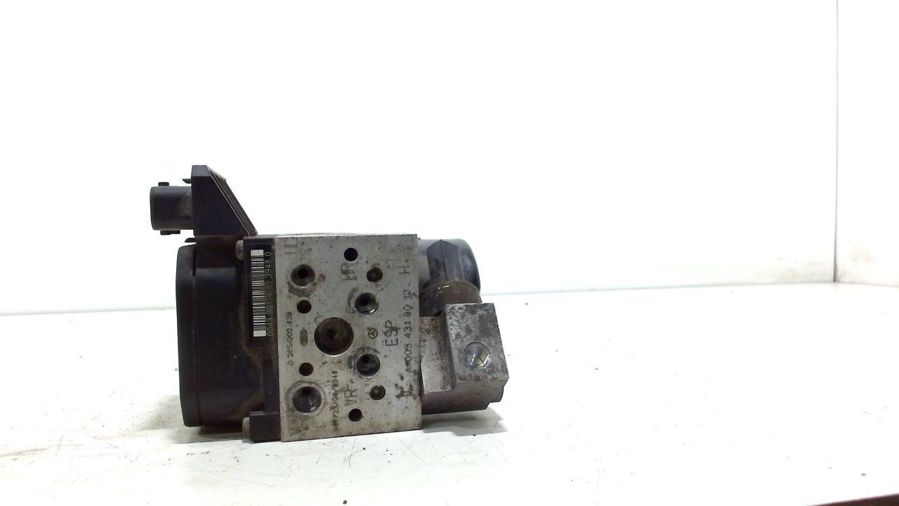 Abs pomp Mercedes-Benz S-Clase abs pump usado en Menorca foto 2