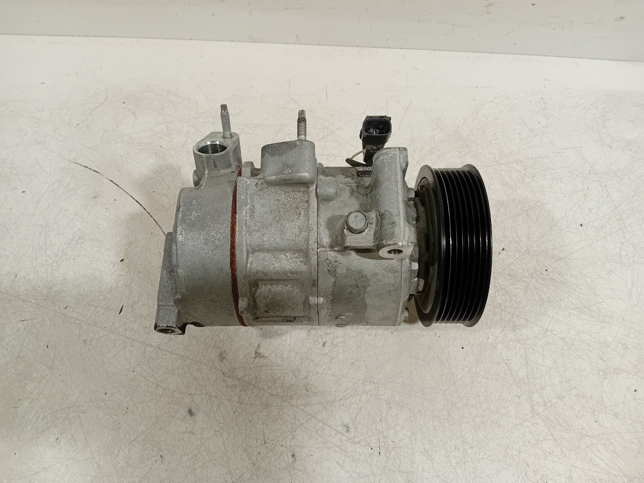 Airco pomp Fiat Tipo air conditioning pump air conditioning compressor usado en Menorca foto 2