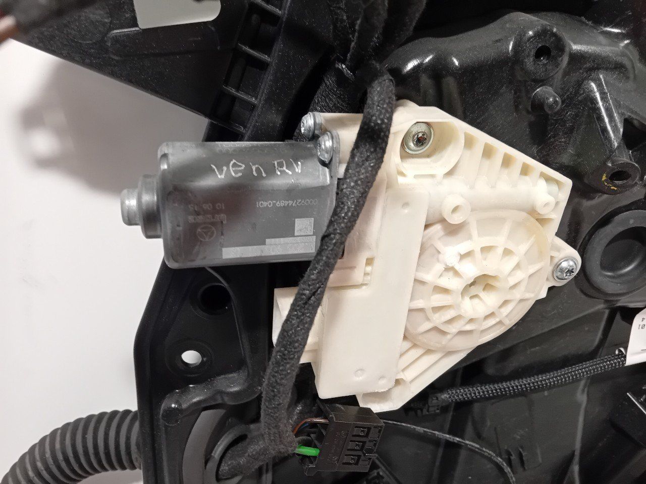 Raammechaniek elektrisch rechts voor Mercedes-Benz C-Clase window mechanism usado en Menorca foto 2
