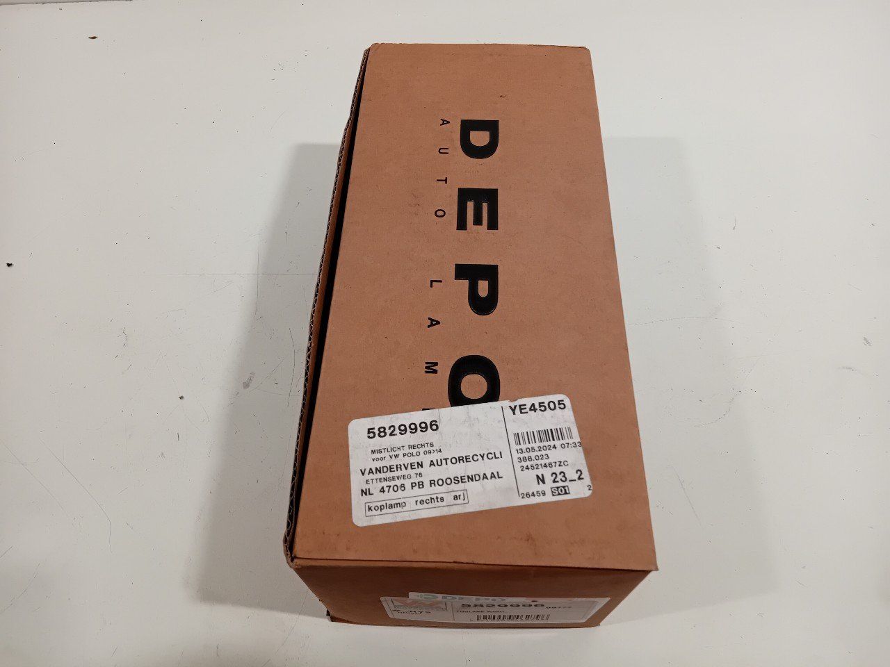 Mistlamp rechts Volkswagen Polo fog lamp front single usado en Menorca