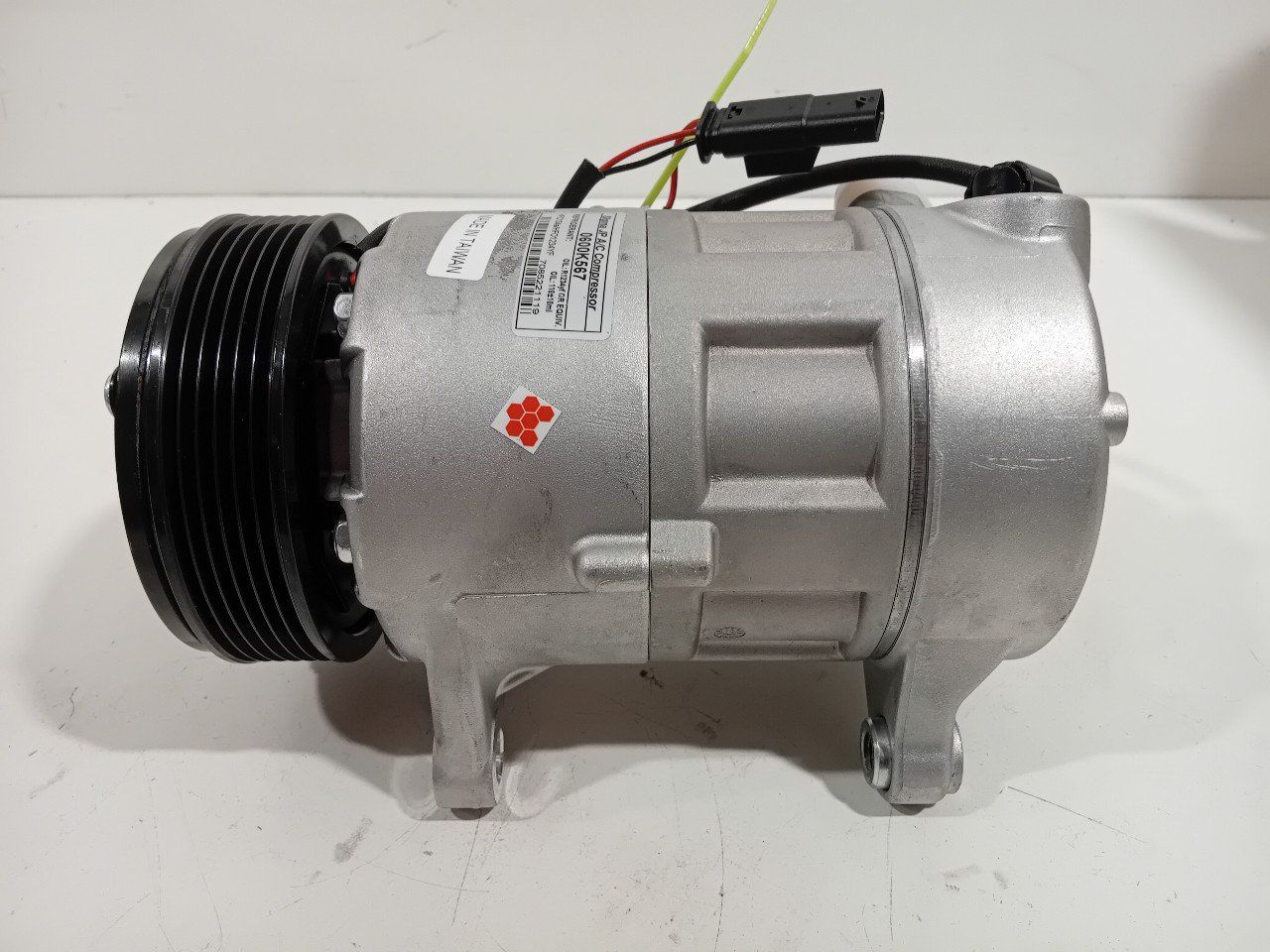 Airco pomp BMW 2 serie air conditioning pump air conditioning compressor usado en Menorca foto 3