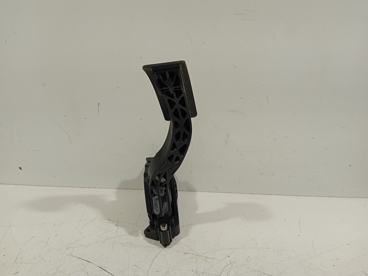 Gaspedaal Volkswagen Taigo gas pedal usado en Menorca foto 4