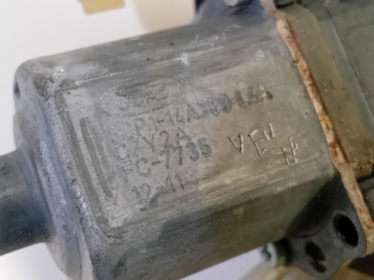 Raammechaniek elektrisch links achter Ford B-Max window mechanism usado en Menorca foto 3