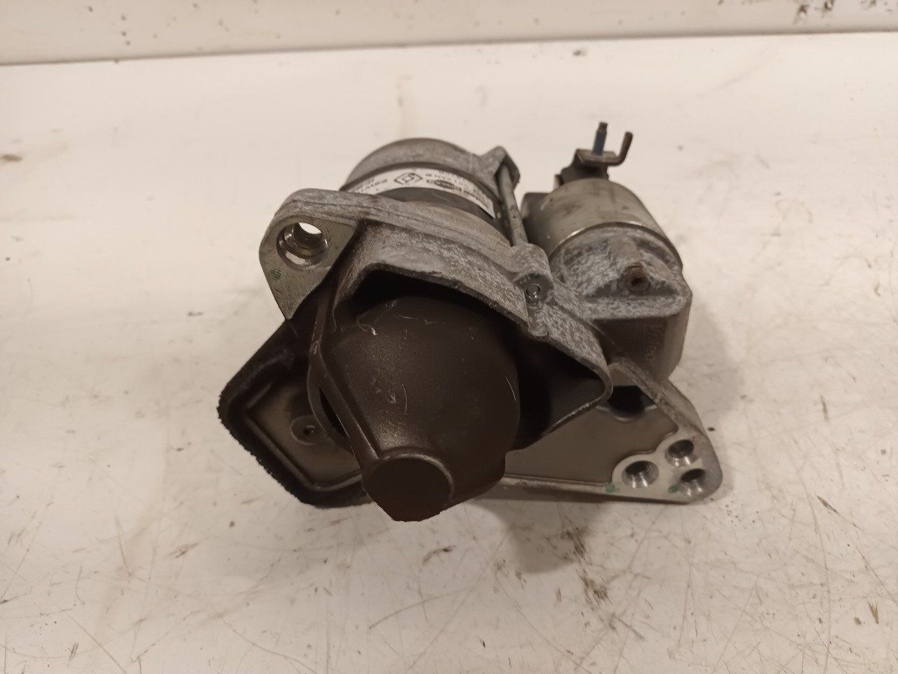 Startmotor Renault Clio starter motor usado en Menorca foto 5