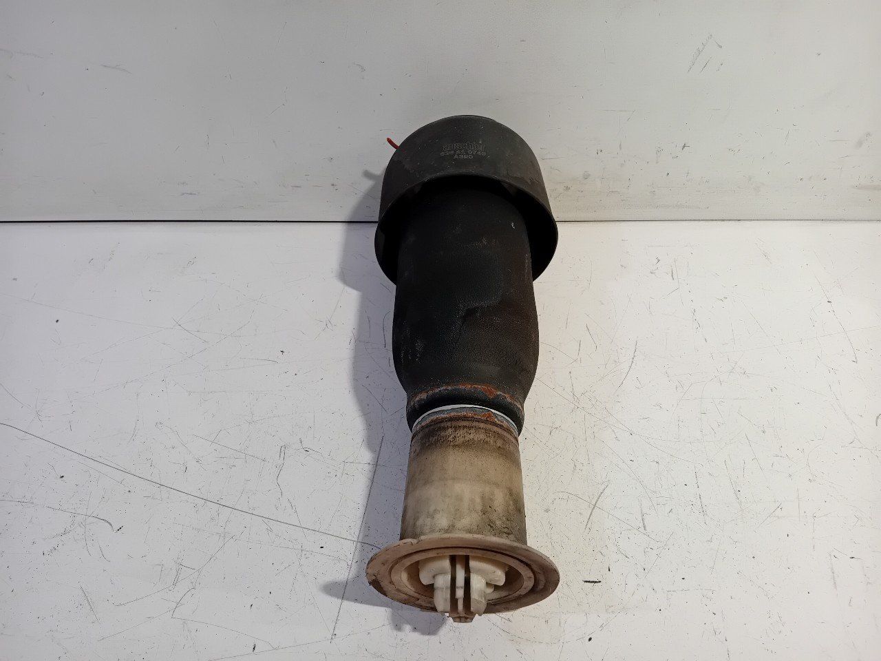 Veerluchtbalg BMW 5 serie air spring air bellows single usado en Menorca