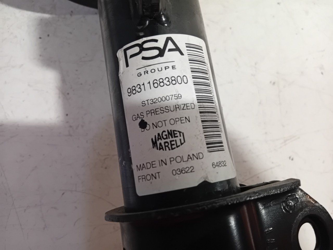 Veerpoot links voor Peugeot 208 strut complete single usado en Menorca foto 4