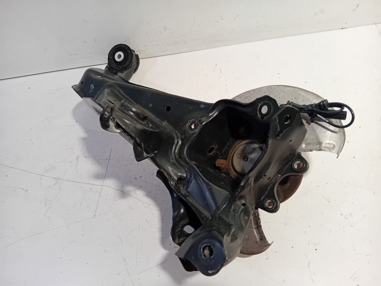 Wielnaaf rechts achter BMW 1 serie wheel hub usado en Menorca foto 4