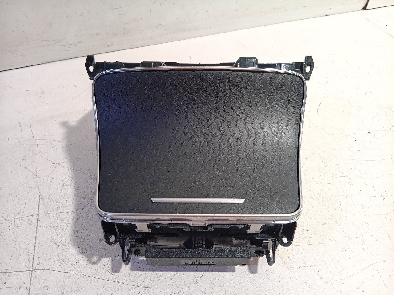 Opbergvak middenconsole Mercedes-Benz C-Clase centre console usado en Menorca