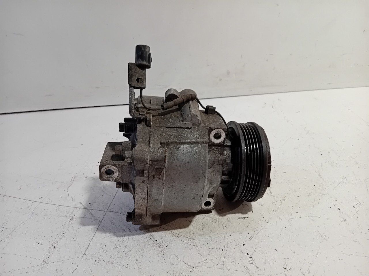 Airco pomp Mitsubishi ASX air conditioning pump air conditioning compressor usado en Menorca foto 4