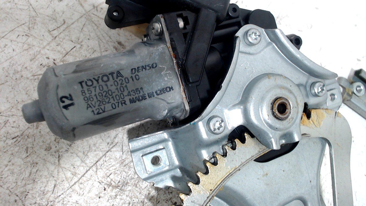 Raammechaniek elektrisch rechts voor Toyota Avensis window mechanism usado en Menorca foto 3