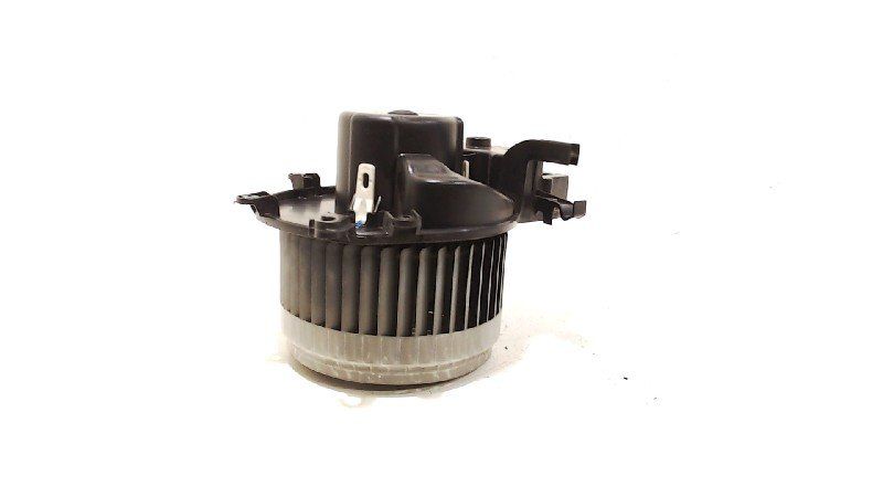 Kachel ventilator motor Mercedes-Benz C-Clase heater engine booster usado en Menorca