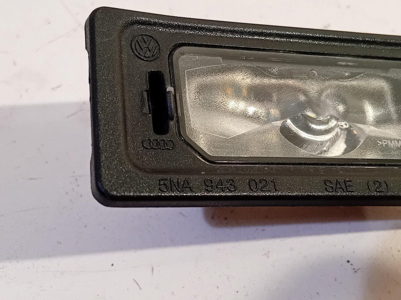 Kenteken verlichting Audi A4 license plate lighting usado en Menorca foto 2