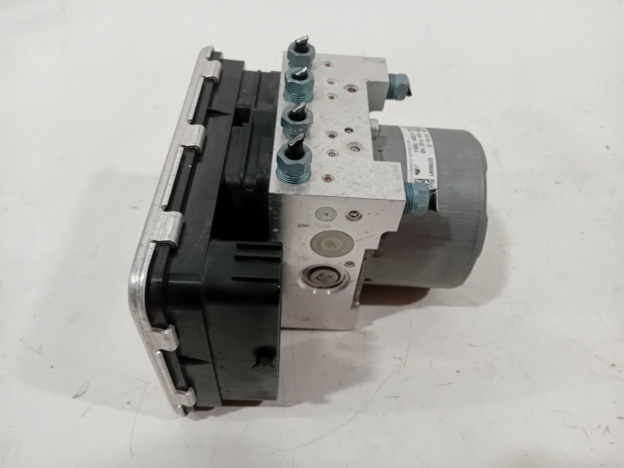 Abs pomp BMW 1 serie abs pump usado en Menorca foto 3