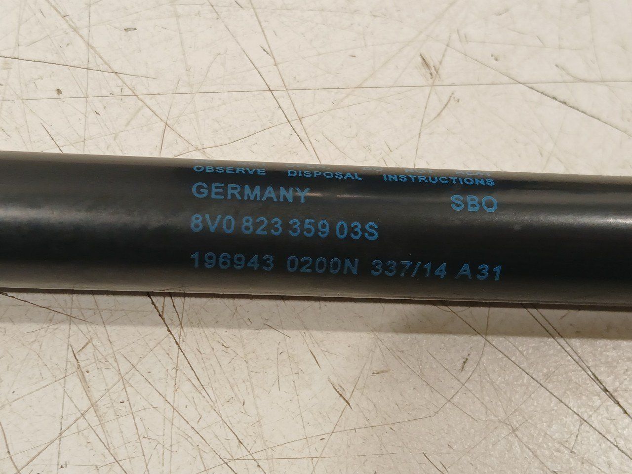 Gasdrukveer Audi A3 other gas springs gas dampers usado en Menorca foto 4