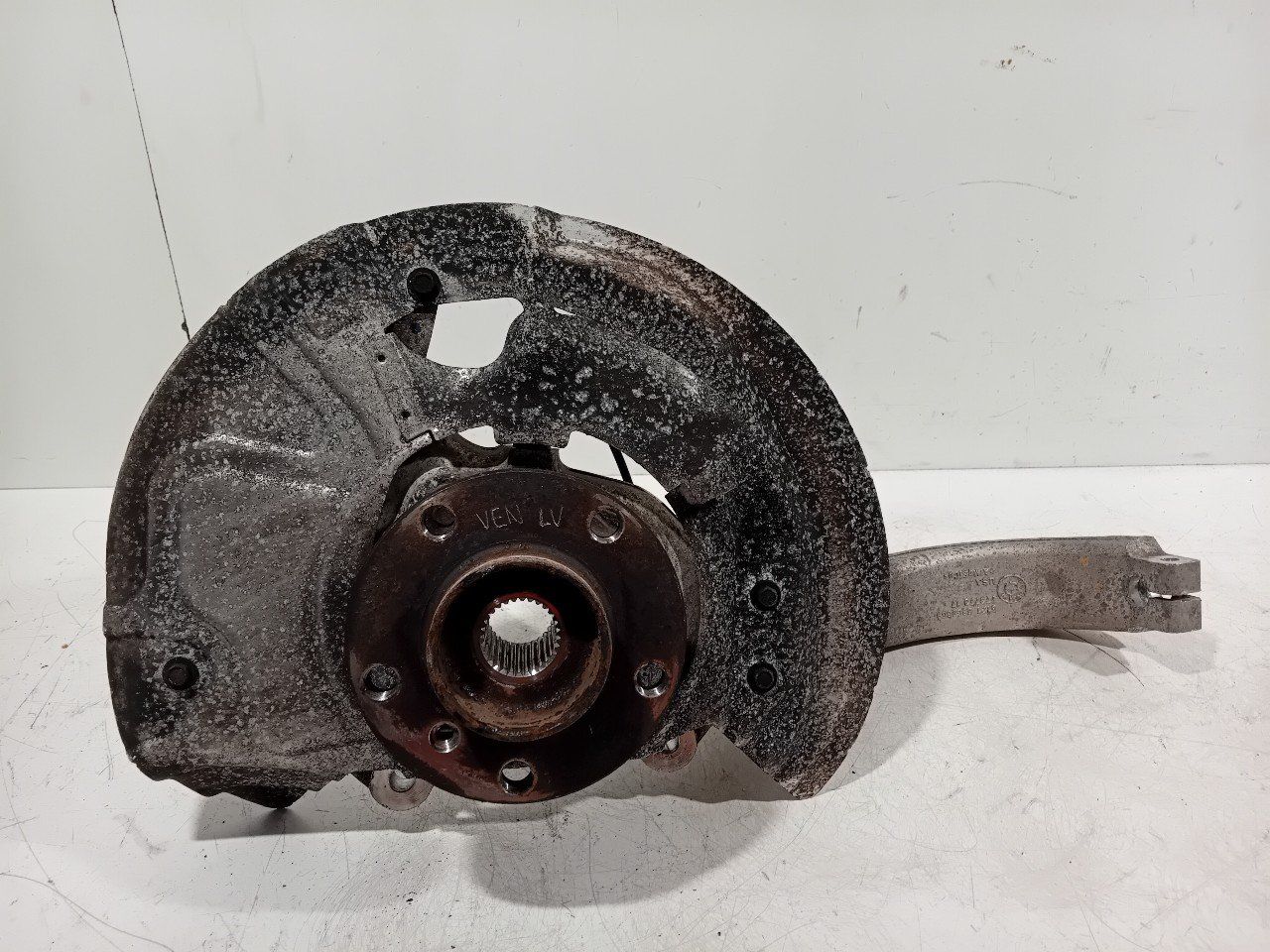 Wielnaaf links voor BMW X5 wheel hub usado en Menorca