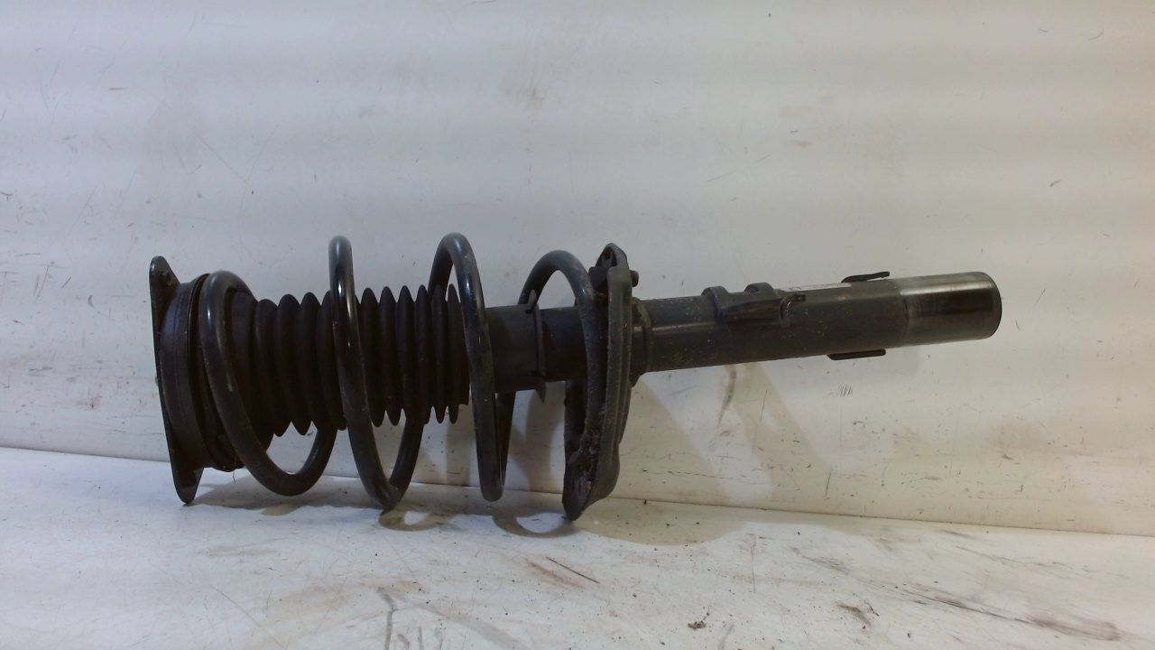 Veerpoot links voor Renault Grand Scénic strut complete single usado en Menorca