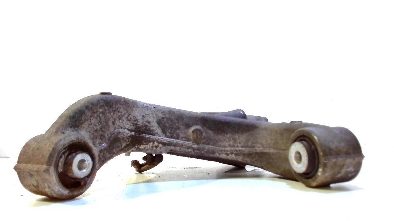 Draagarm links achter BMW 5 serie support arm usado en Menorca